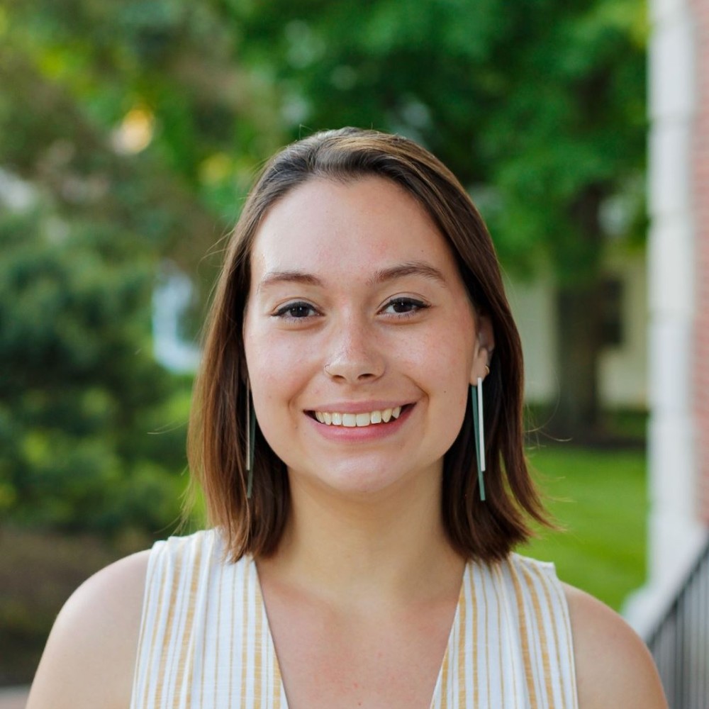 Meet your Posher, Elena